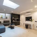 Borghese Luxury Suite