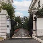 Borghese Luxury Suite