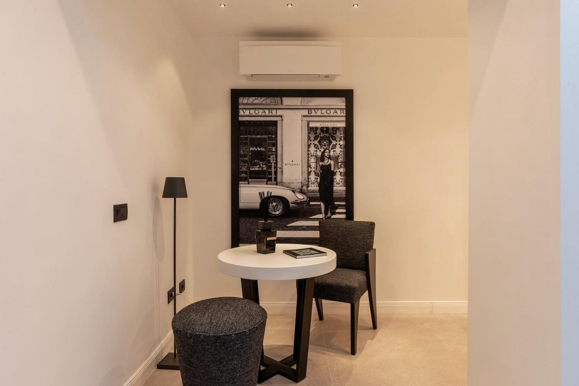 Apartment Borghese Luxury Rom